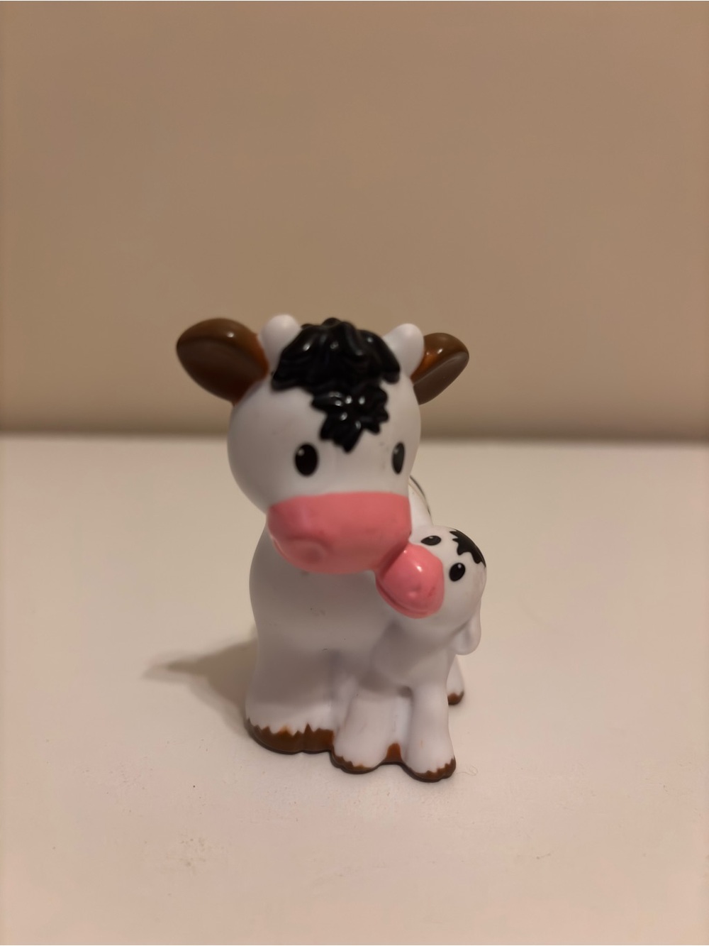 Little People Mom and baby Cow Toy Figurine for Kids